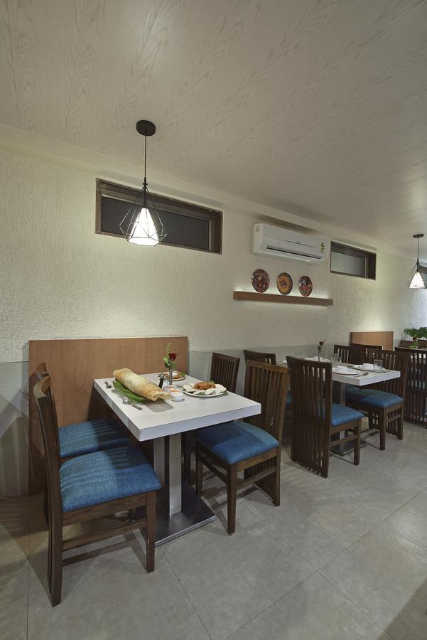 The Eastern Hotel Ankleshwar Экстерьер фото